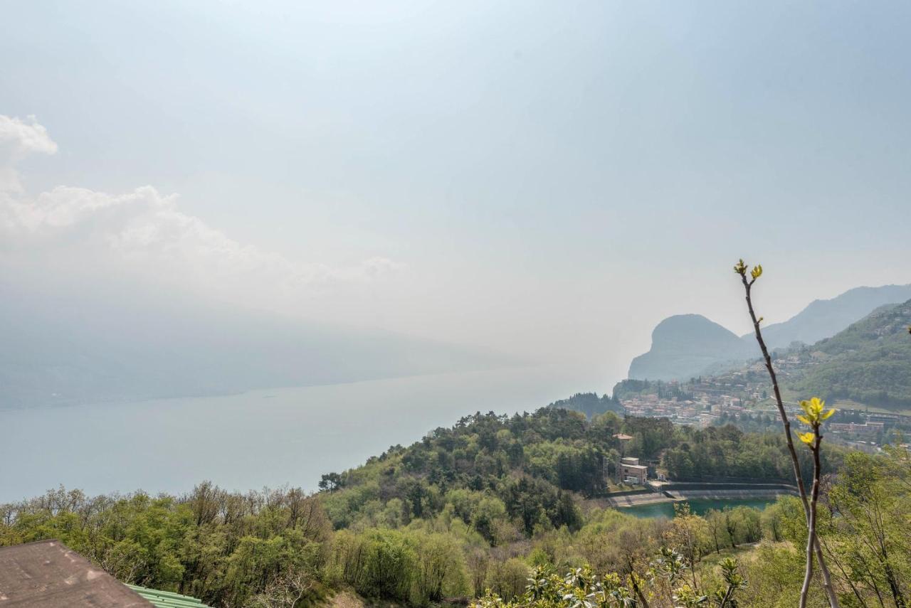 Bel Soggiorno Lake View 1 Tremosine Exterior photo